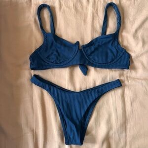 Vitamin A Black Ecorib Demin top and Ecorib California high-leg (full suit)